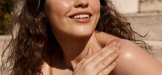5 Simple Ways to be Gentler to Sensitive or Easily Irritated Skin – Nudie Glow